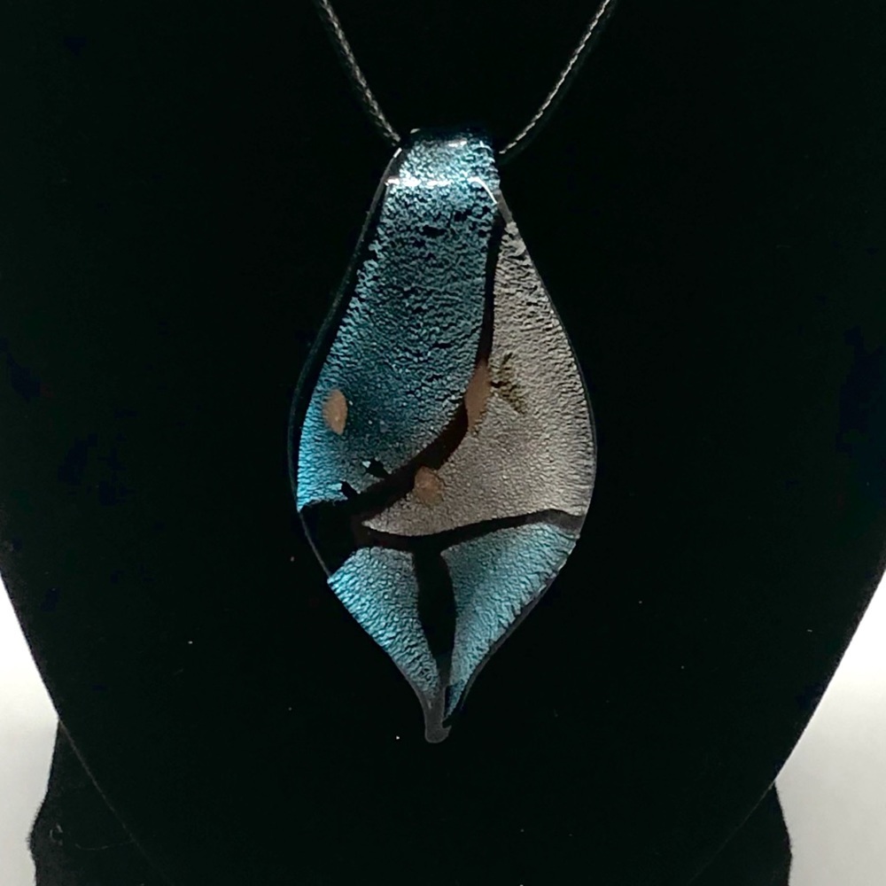 Handmade Leaf-Shaped Glass Art Pendant Necklace